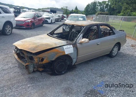 1999 Toyota Camry Ce из США, поврежденный, VIN 4T1BG22K2XU892989